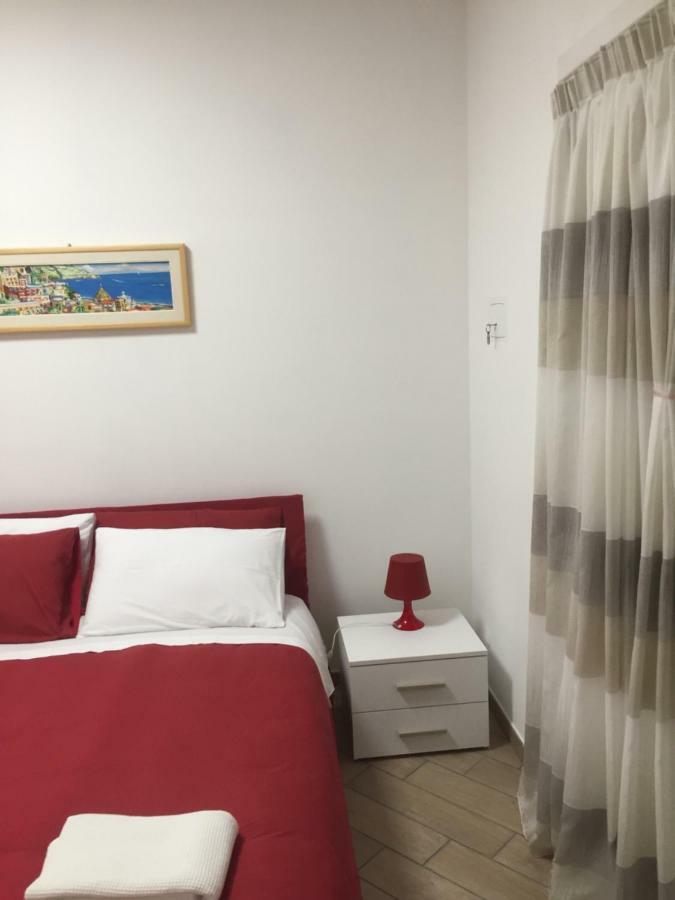 Margherita Queen Home カステッランマーレ・ディ・スタービア エクステリア 写真