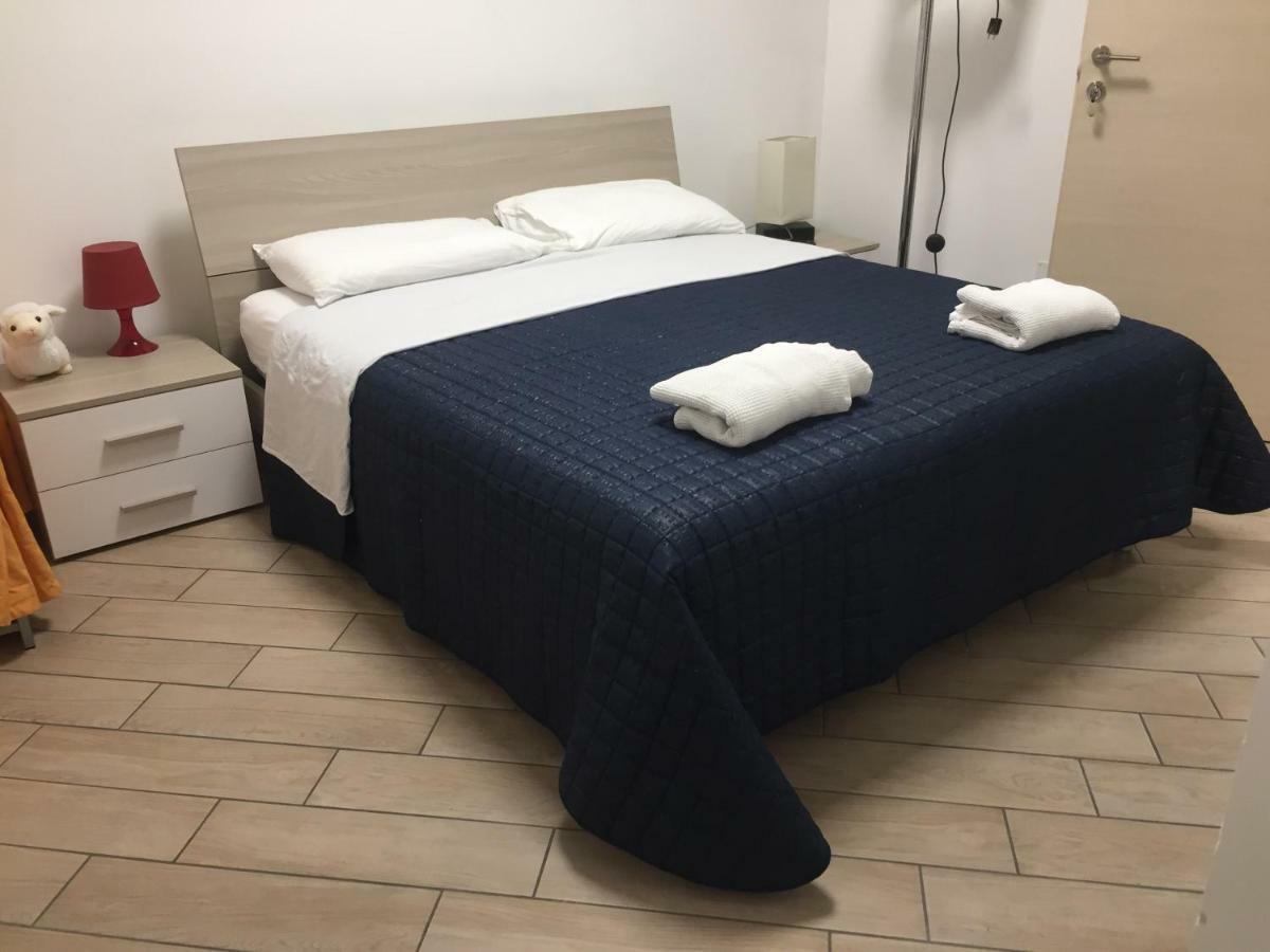 Margherita Queen Home カステッランマーレ・ディ・スタービア エクステリア 写真