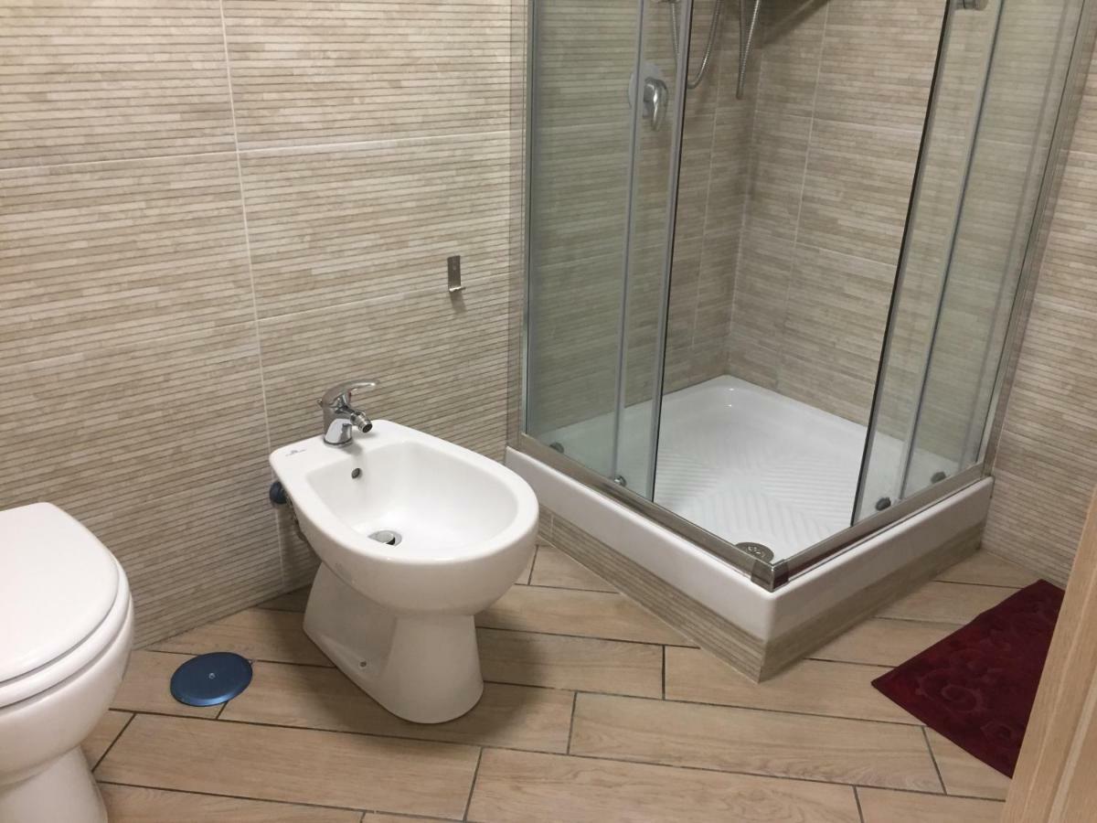 Margherita Queen Home カステッランマーレ・ディ・スタービア エクステリア 写真