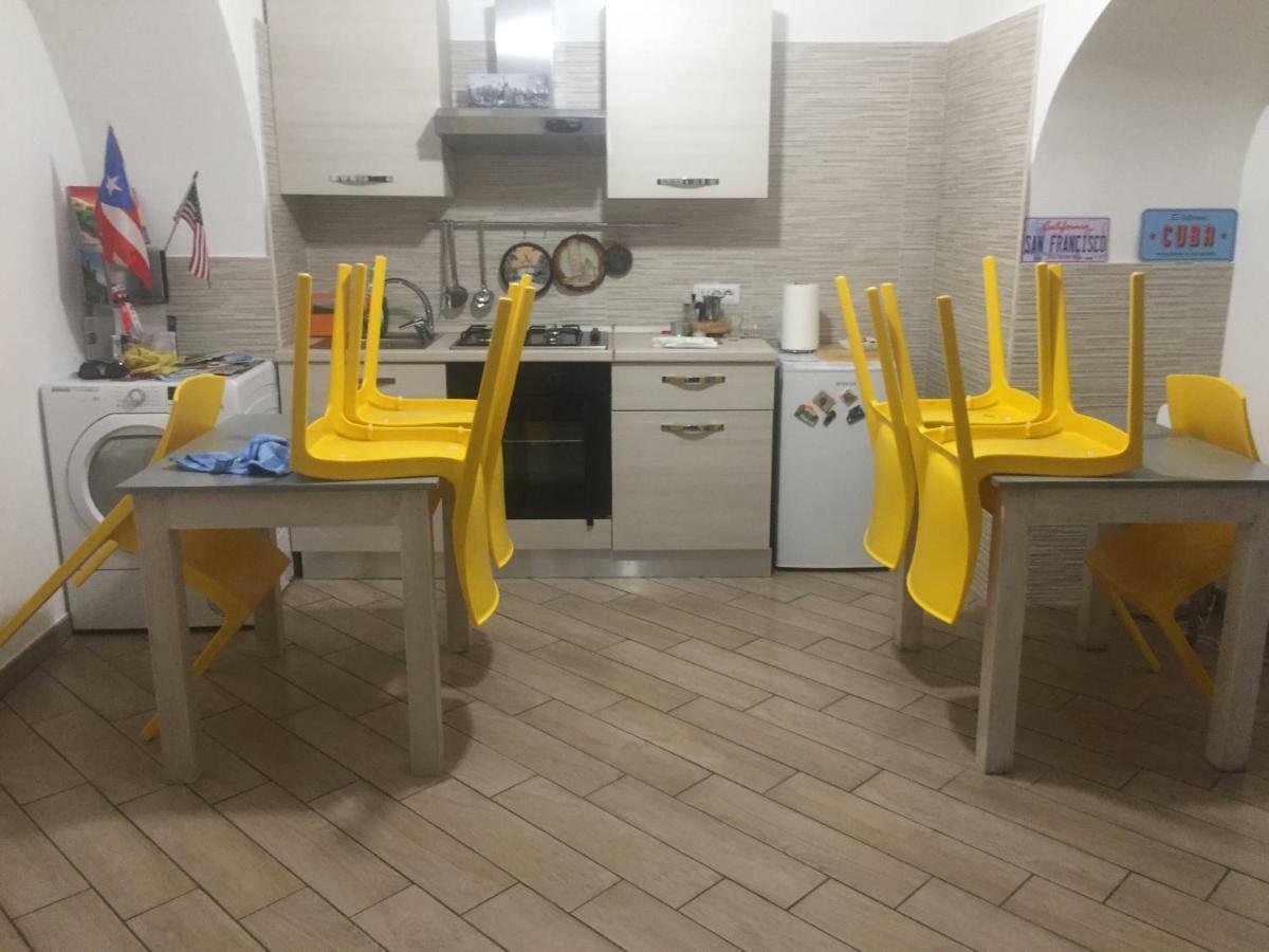 Margherita Queen Home カステッランマーレ・ディ・スタービア エクステリア 写真